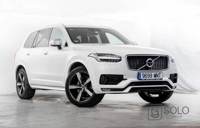 Wie man mit dem Auto durch spanische Städte reist und ihren einzigartigen Charme erlebt